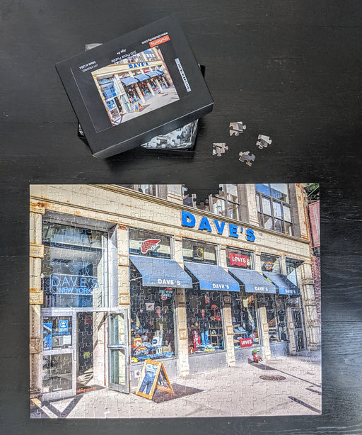 Dave's New York holiday store front puzzle